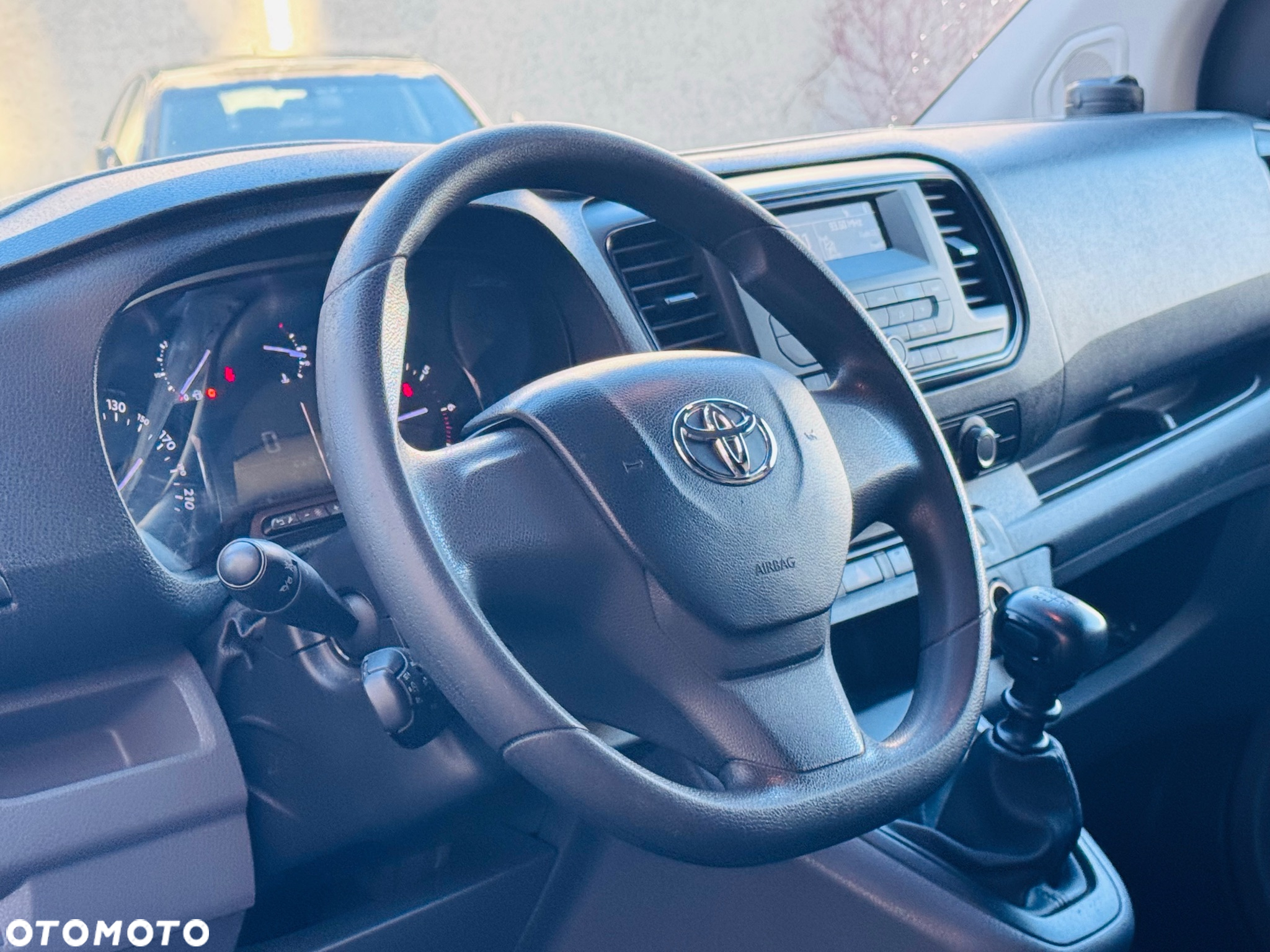 Toyota ProAce - 21