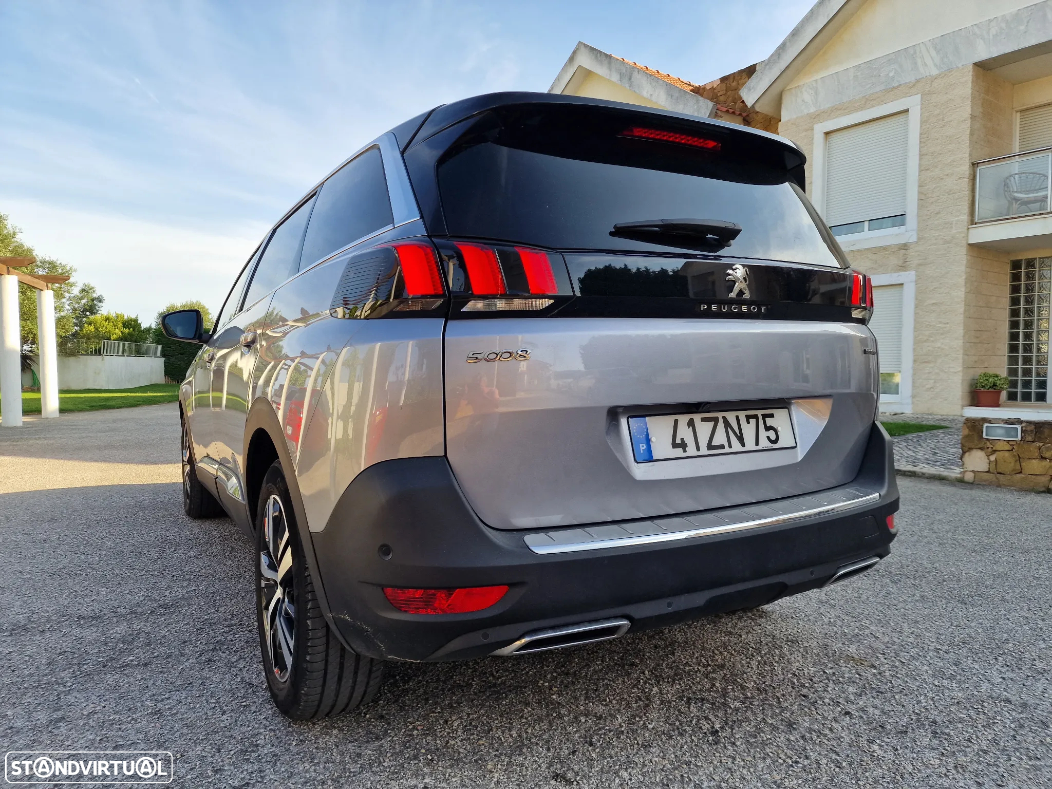 Peugeot 5008 1.5 BlueHDi GT Line J19 EAT8 - 5