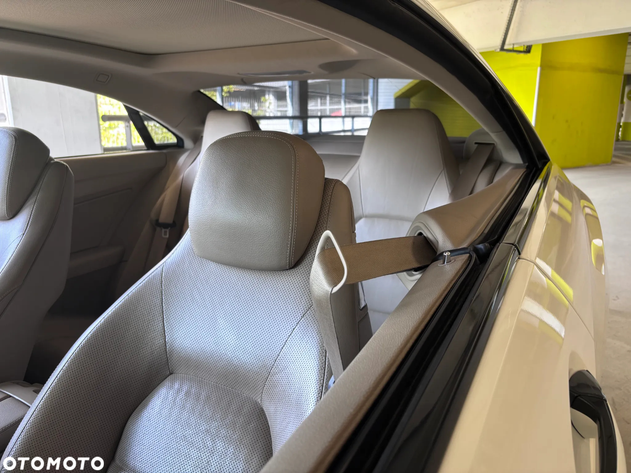 Mercedes-Benz Klasa E 500 Coupe 7G-TRONIC Avantgarde - 27
