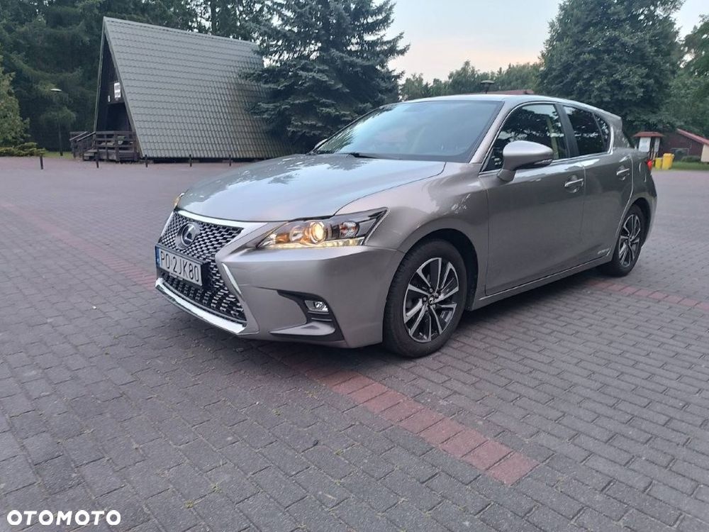 Lexus CT 200h Elegance EU6 - 1