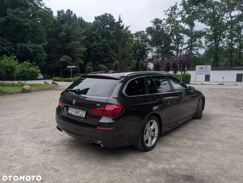 BMW Seria 5 520d M Sport - 6