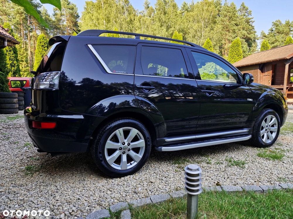 Mitsubishi Outlander 2.0 2WD Invite - 18