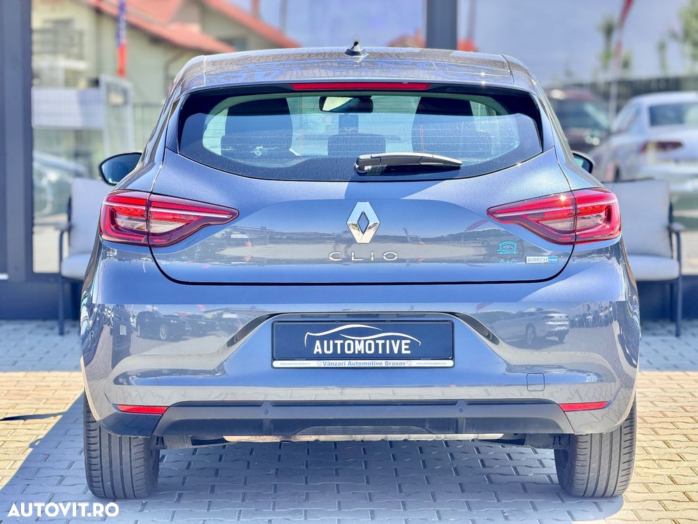 Renault Clio E-TECH 140 INTENS - 3