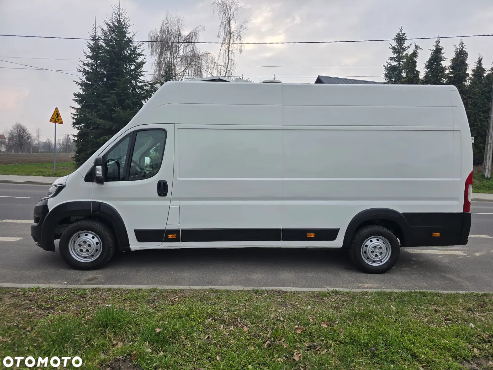 Peugeot Boxer 335 - 3