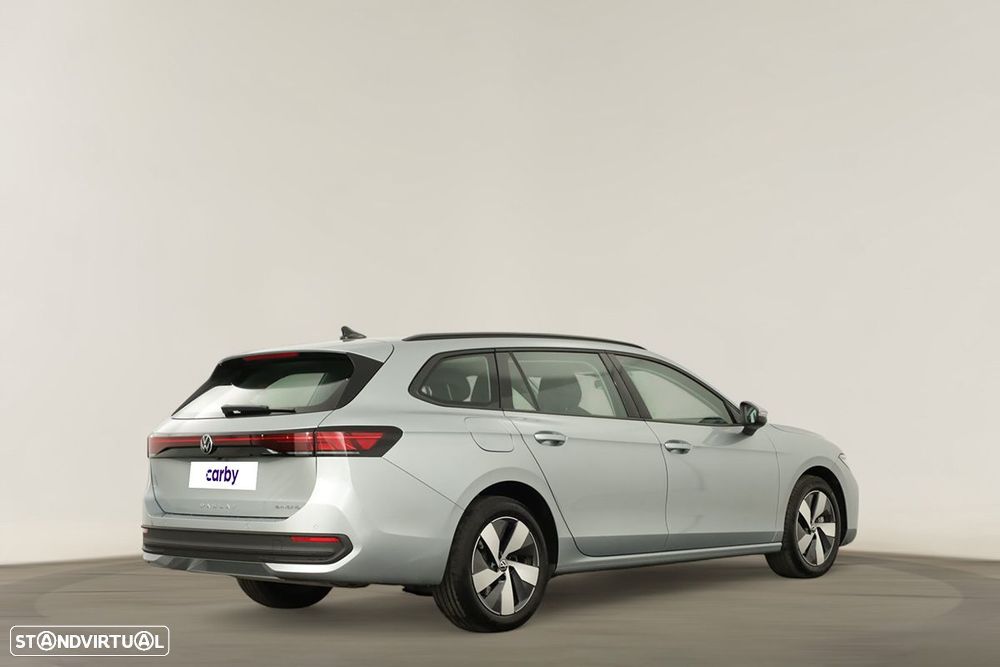 VW Passat Variant 1.5 TSI eHybrid DSG - 4