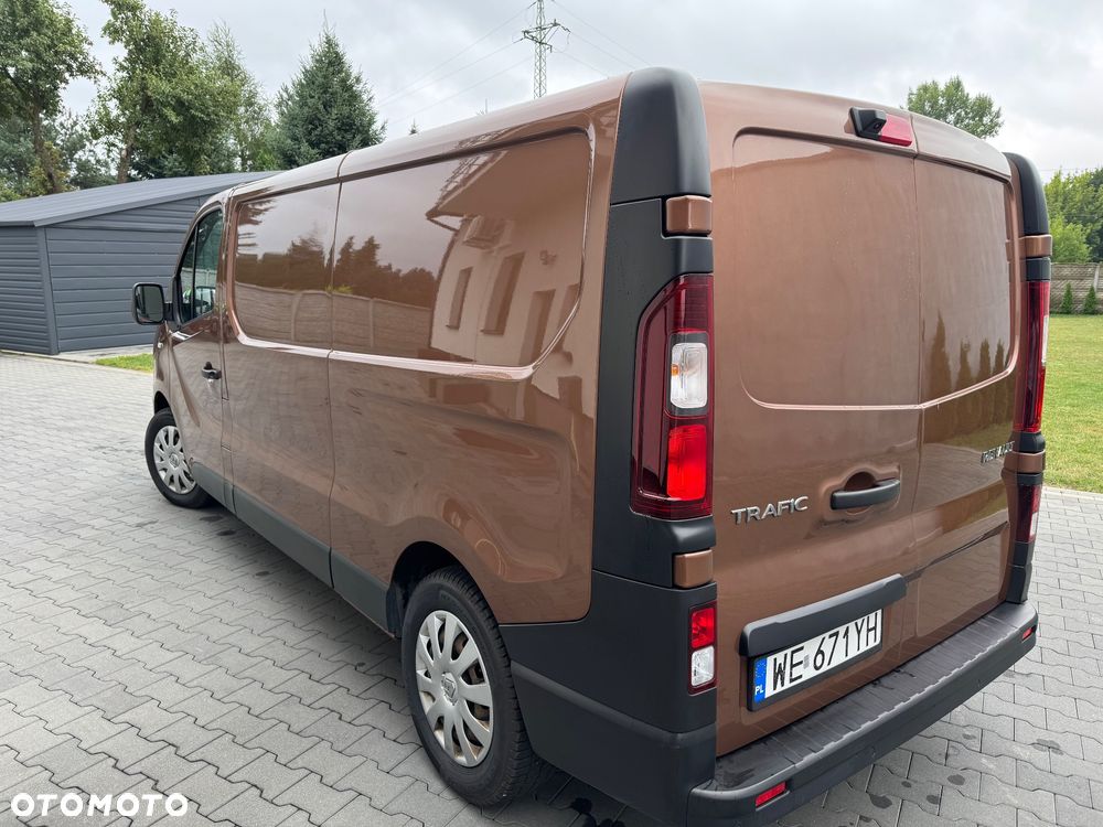 Renault Trafic - 9