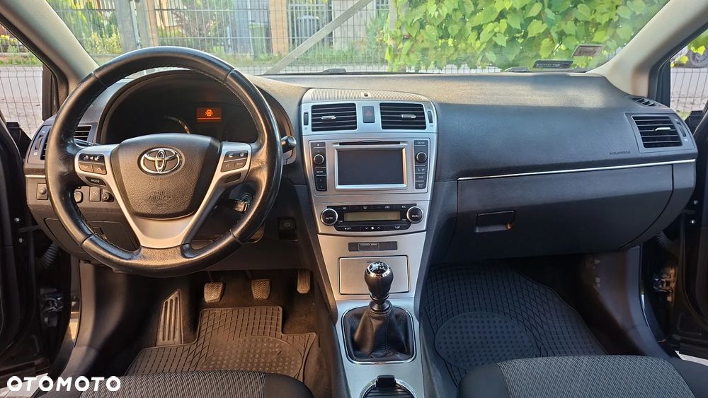 Toyota Avensis 2.0 D-4D Premium - 8