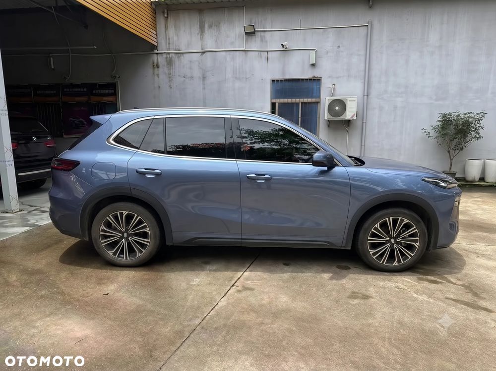 Geely Starray EM-i 1.5 PHEV Pro - 3