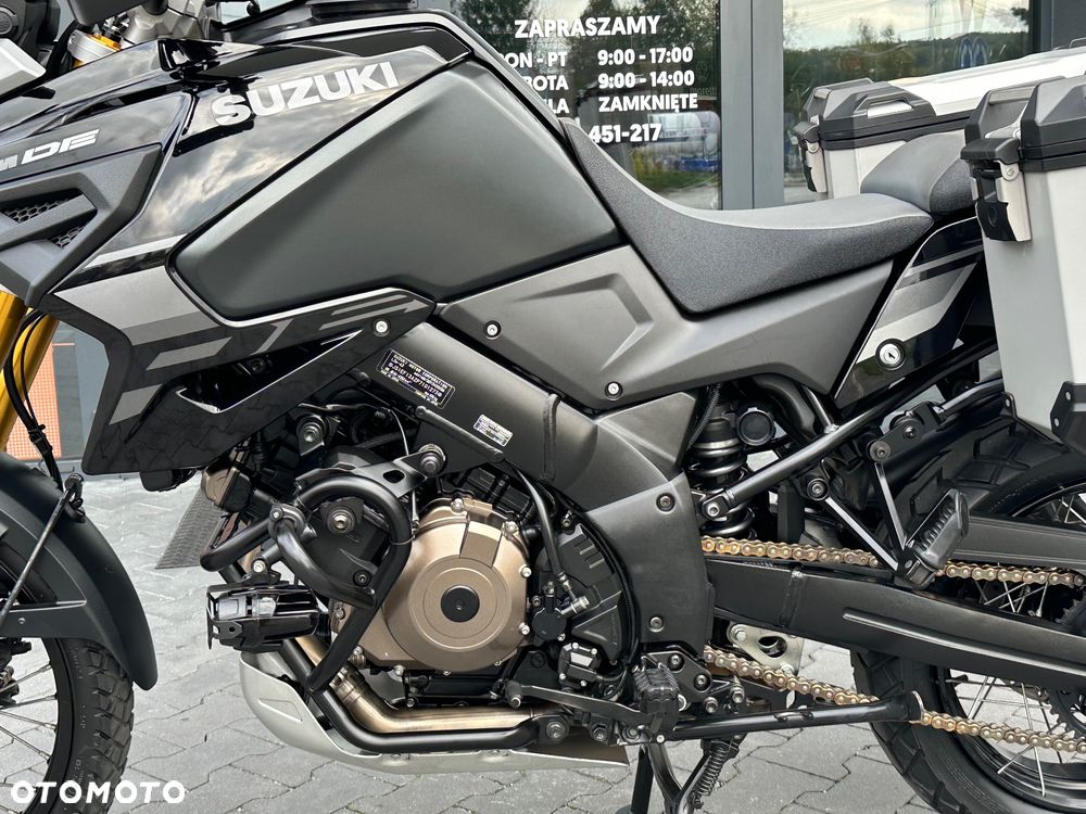 Suzuki V-STROM - 33