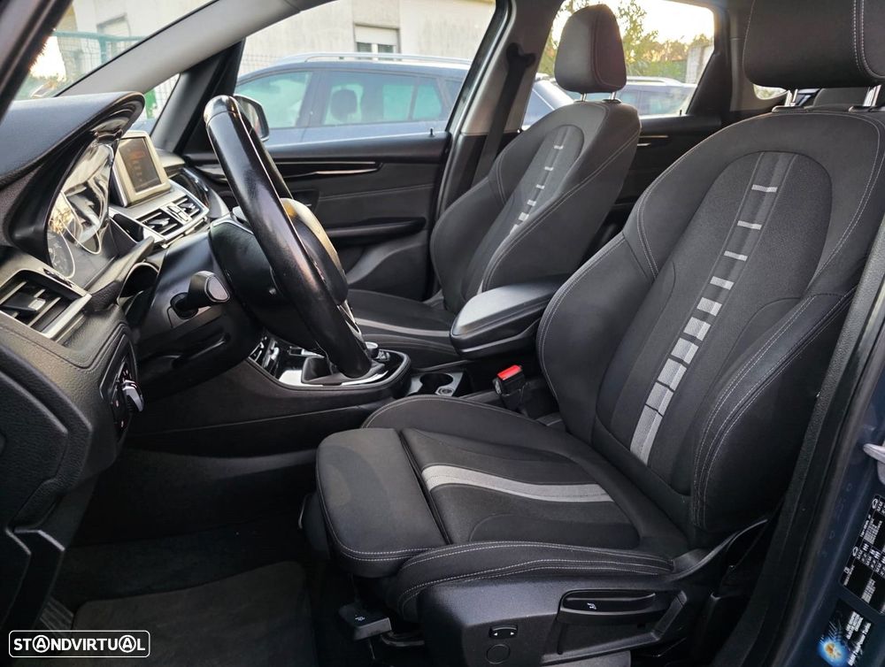 BMW 216 Active Tourer d Line Sport - 11