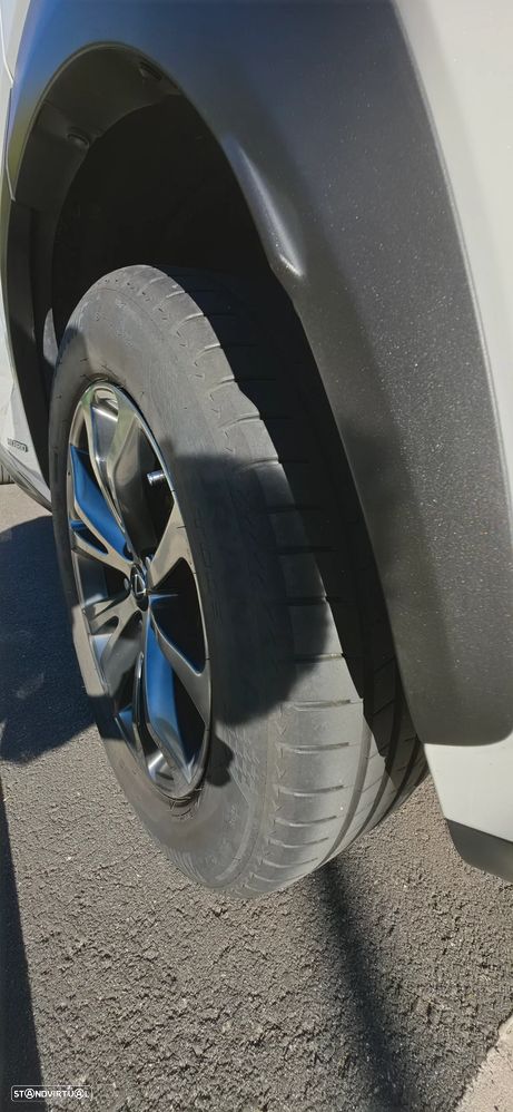 Lexus NX 300h F Sport 4WD - 11