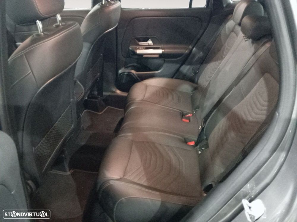 Mercedes-Benz GLA 250 - 14