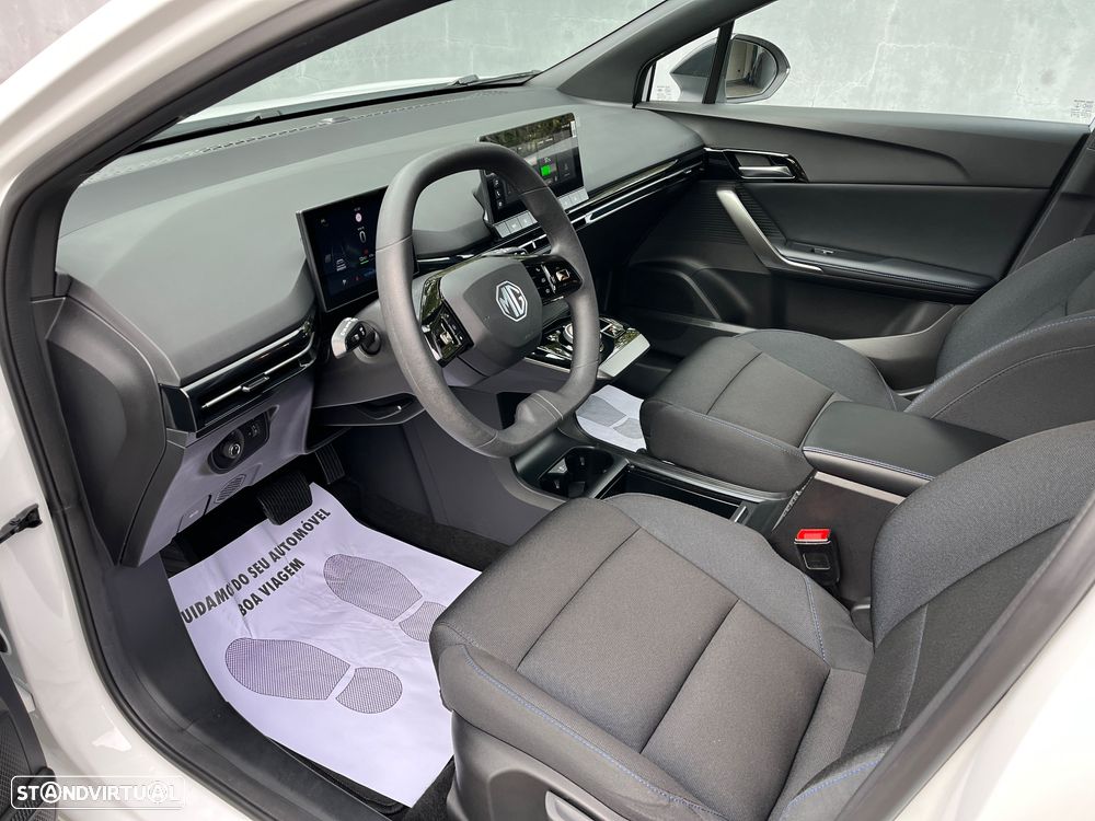 MG MG4 51 kWh Standard - 7