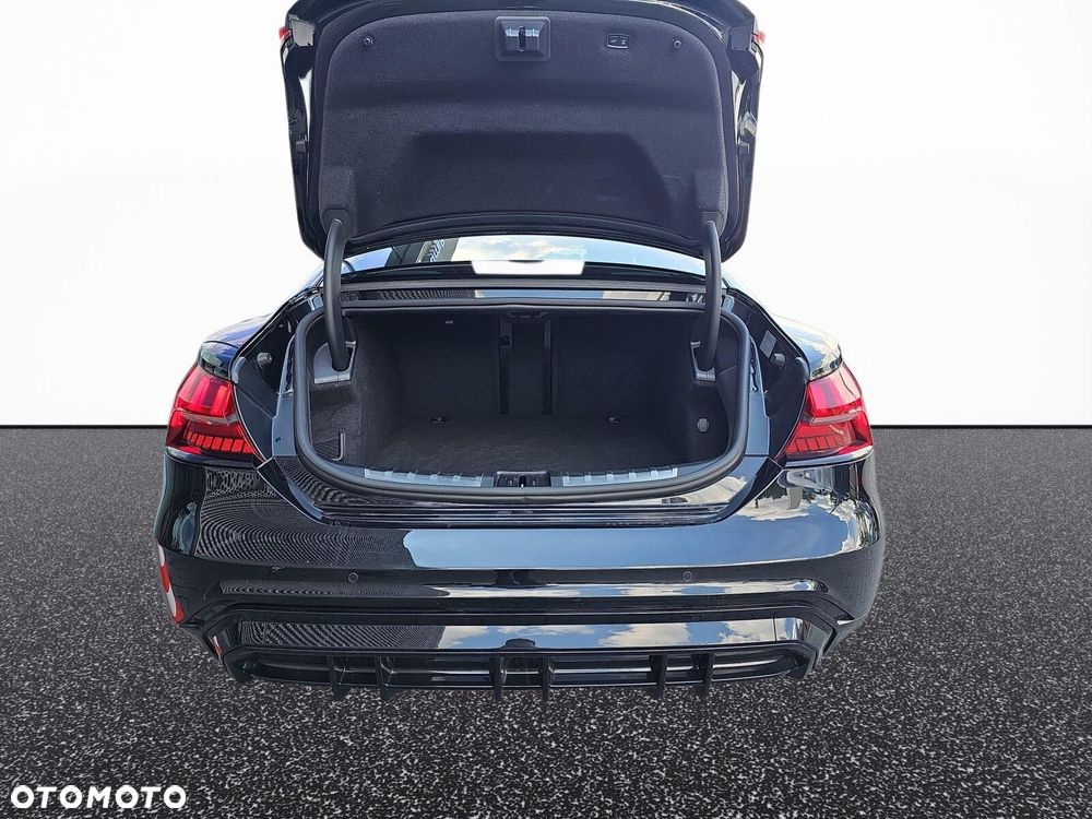 Audi e-tron GT 60 93kWh Quattro - 36