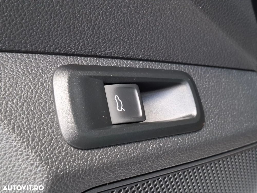 Skoda Kamiq 1.0 TSI DSG Selection - 33