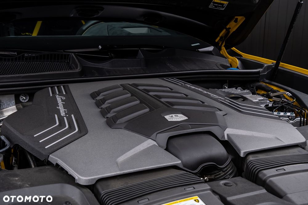 Lamborghini Urus - 33
