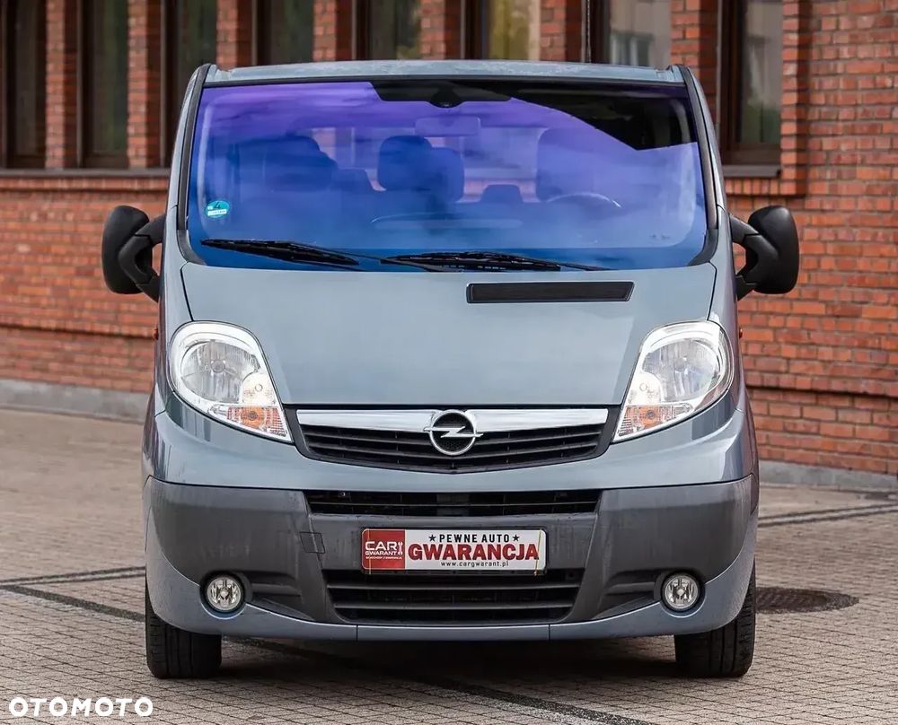 Opel Vivaro - 2