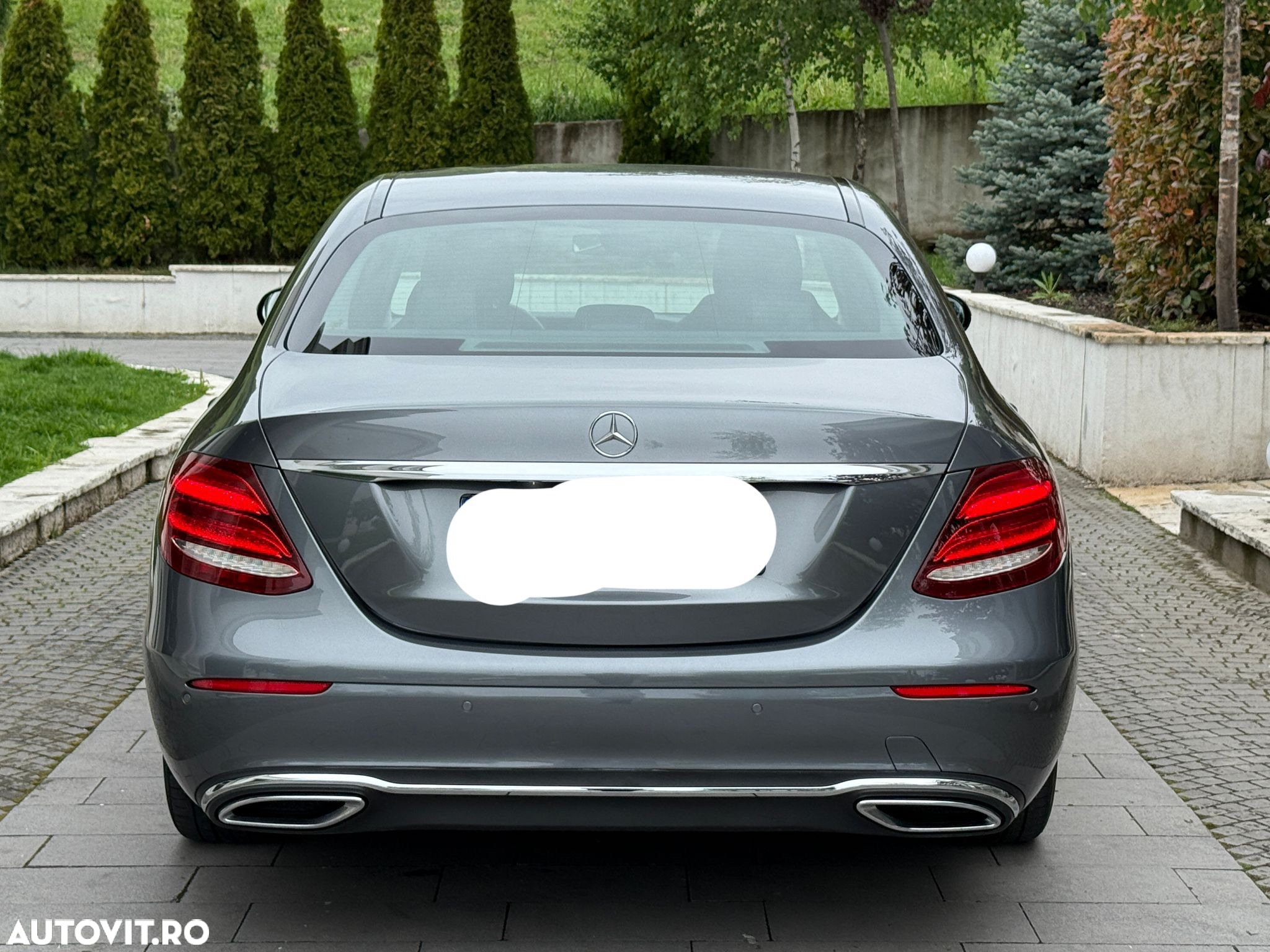Mercedes-Benz E 200 d T 9G-TRONIC Avantgarde - 5