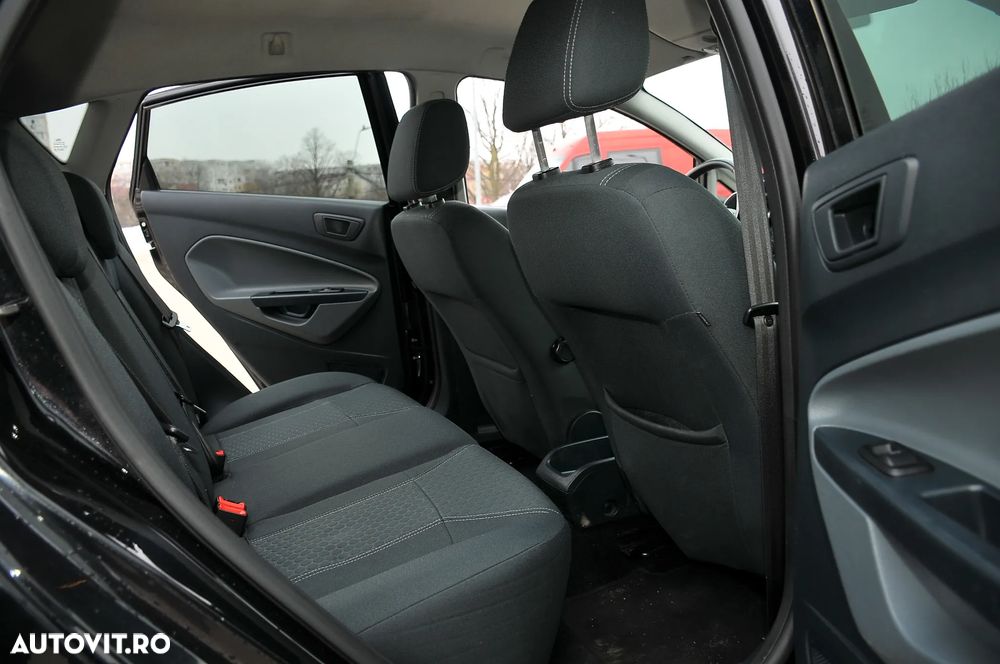 Ford Fiesta - 14
