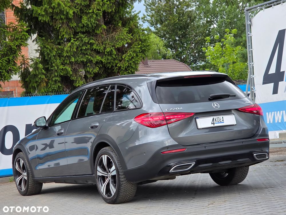 Mercedes-Benz Klasa C 220 d 4Matic 9G-TRONIC - 6