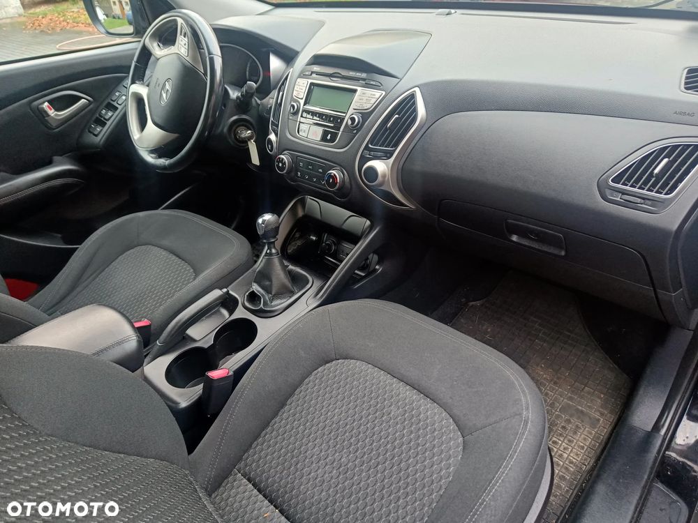 Hyundai ix35 - 12