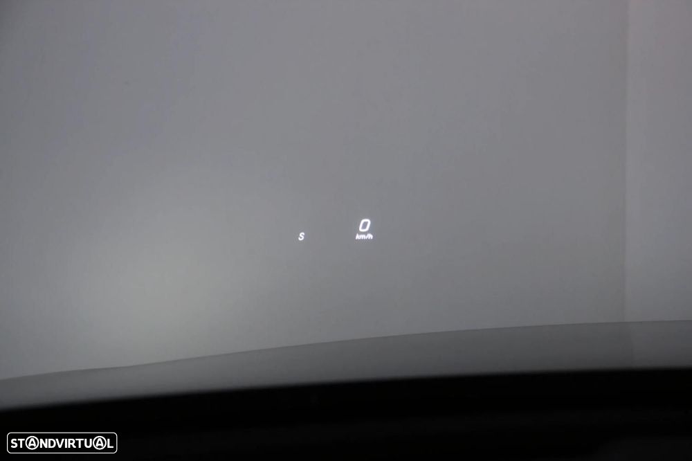 Mercedes-Benz E 220 d 4-Matic All Terrain Avantgarde - 12