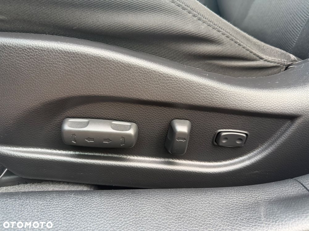 Hyundai i40 Kombi 1.7 CRDi Premium - 30