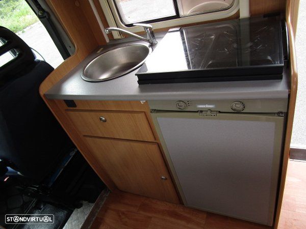 CI International Elliot Cama francesa e duche separado - 30