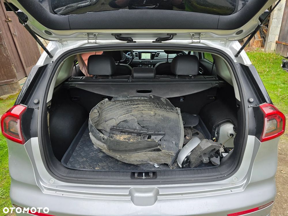 Kia Niro 1.6 GDI 2WD Edition 7 - 20