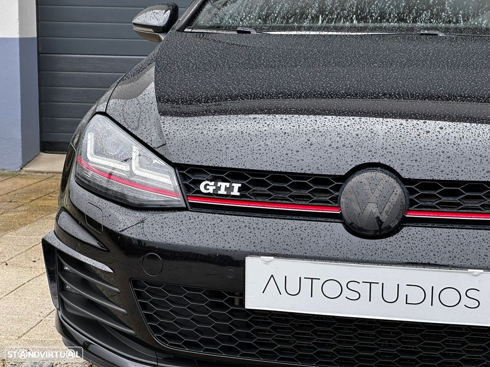 VW Golf GTI BlueMotion - 9