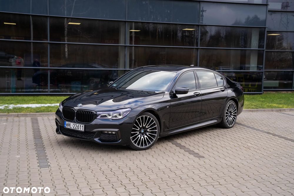 BMW Seria 7 740Li - 1