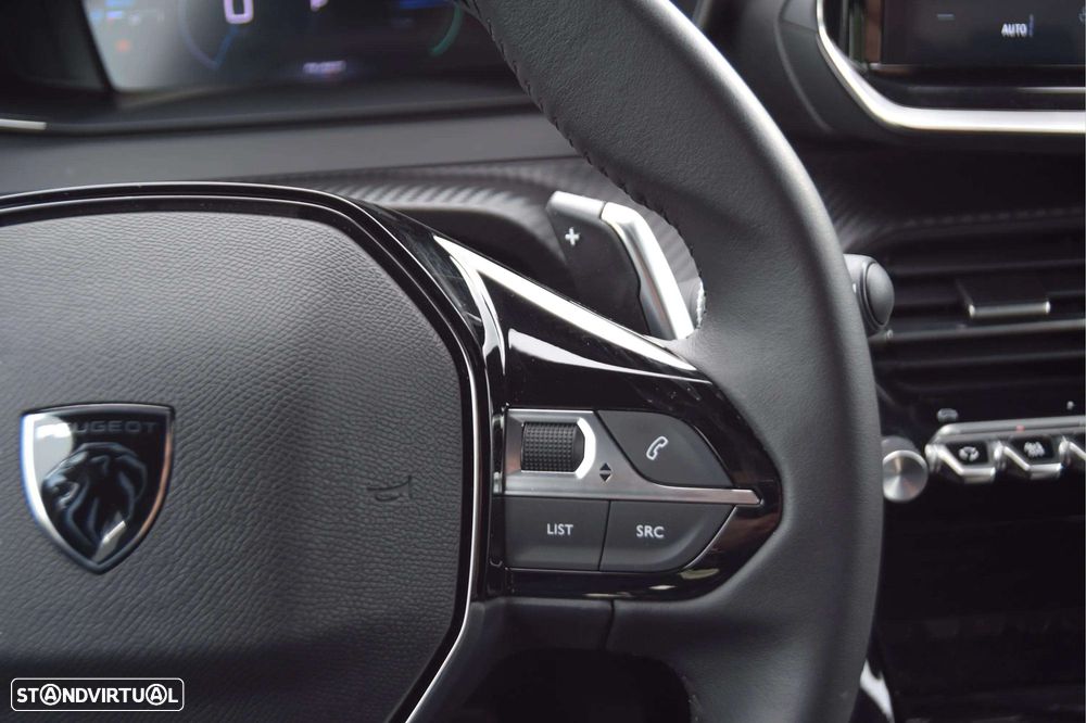 Peugeot 2008 1.2 Hybrid Allure e-DCS6 - 16