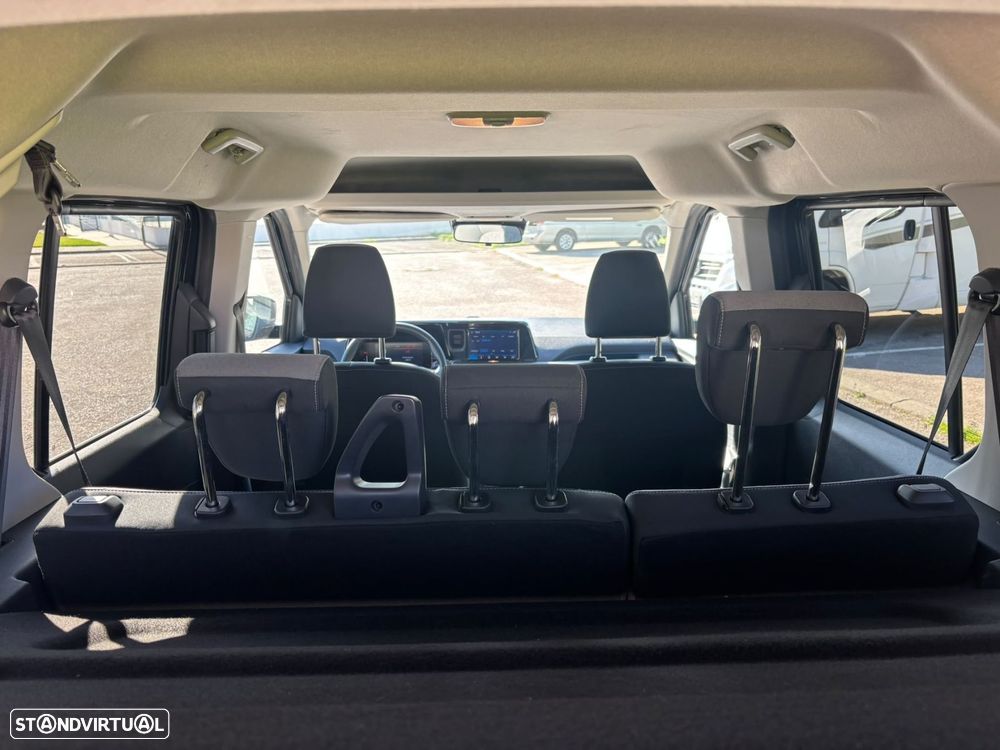 Ford Tourneo Courier 1.0 EcoBoost Titanium - 12