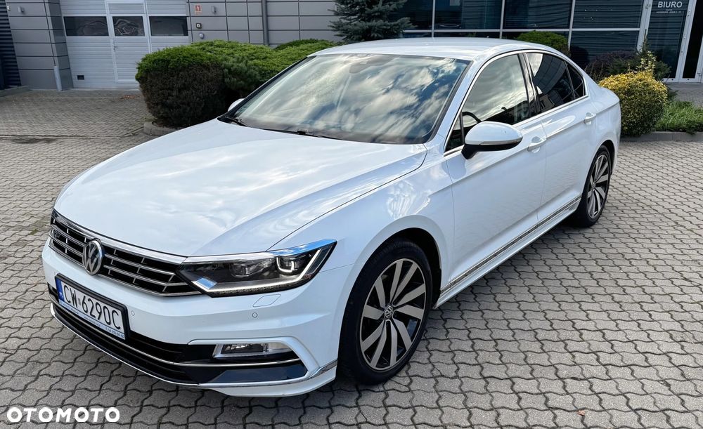 Volkswagen Passat 1.8 TSI BMT Highline DSG - 1