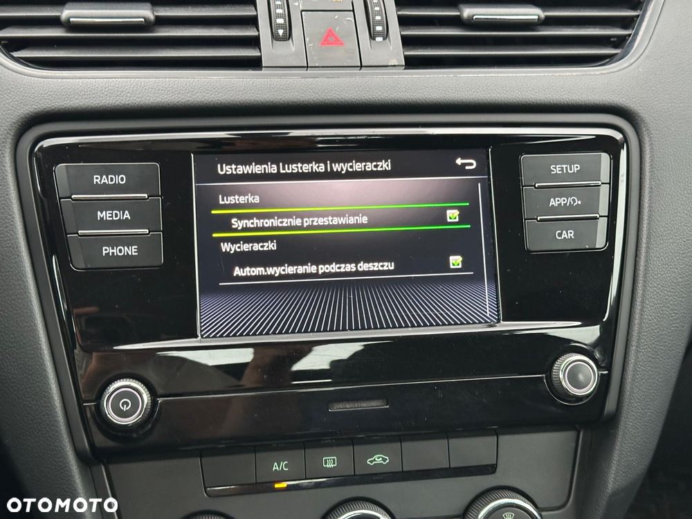 Skoda Octavia - 23