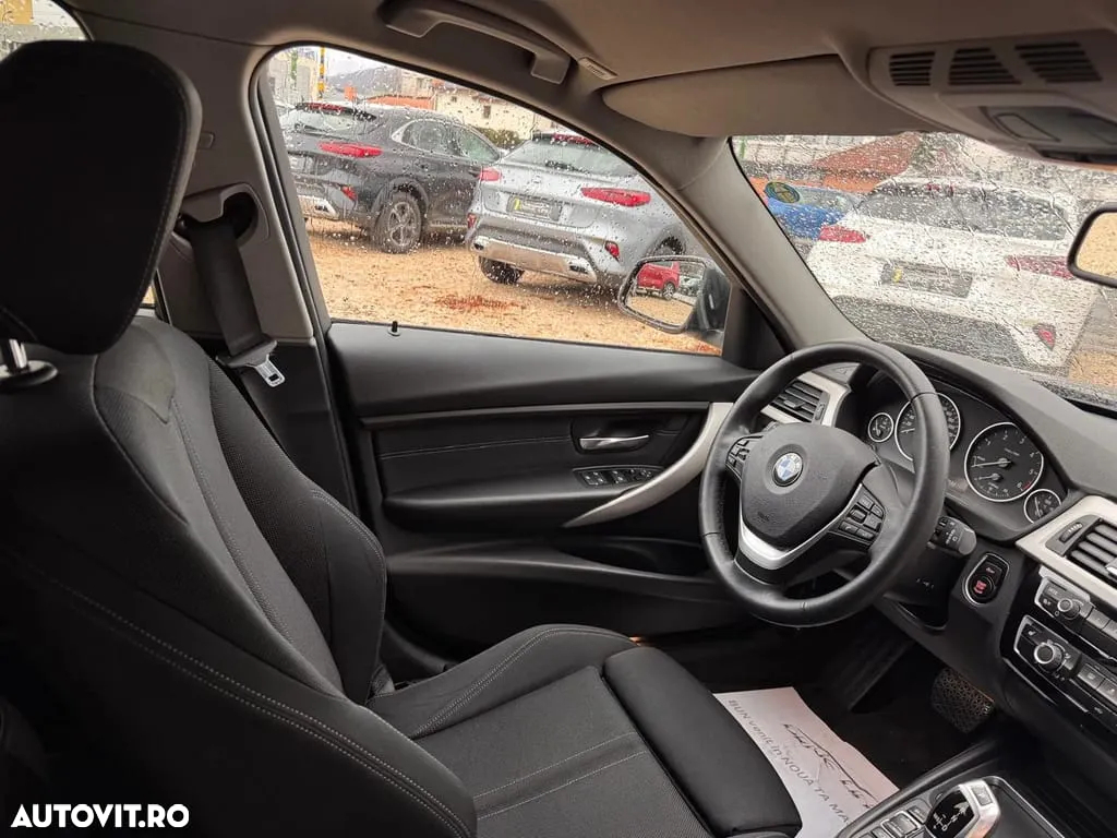 BMW Seria 3 318d Touring Aut. - 6