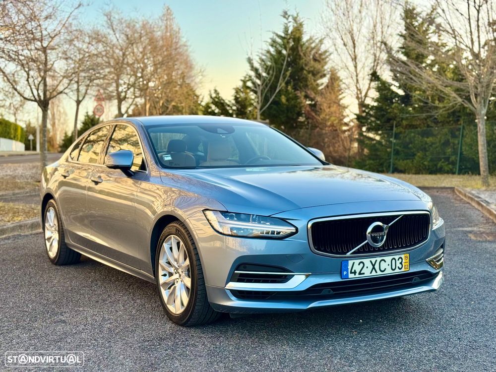 Volvo S90 2.0 T8 Momentum Plus AWD Geartronic - 8