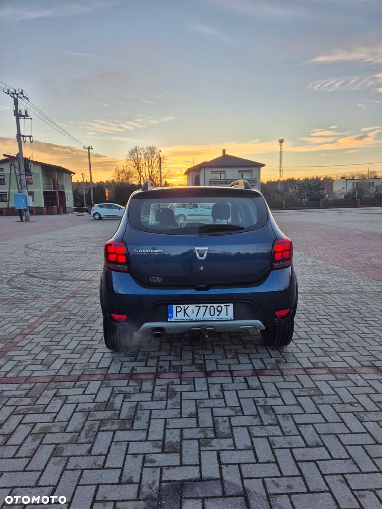Dacia Sandero Stepway 0.9 TCe Laureate - 4