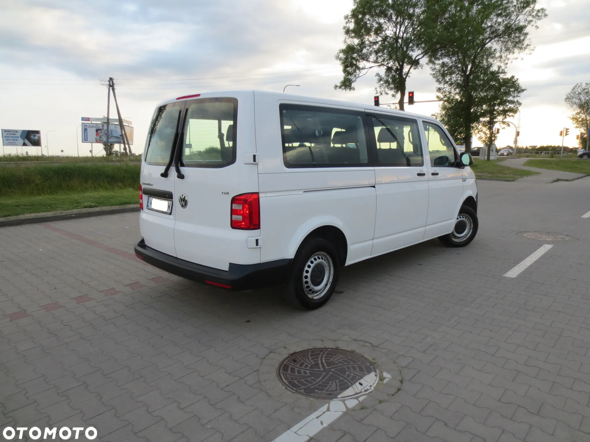 Volkswagen Caravelle 2.0 TDI L2 Trendline - 5
