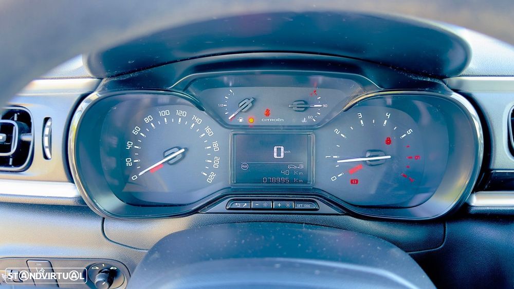 Citroën C3 1.2 PureTech Shine - 10