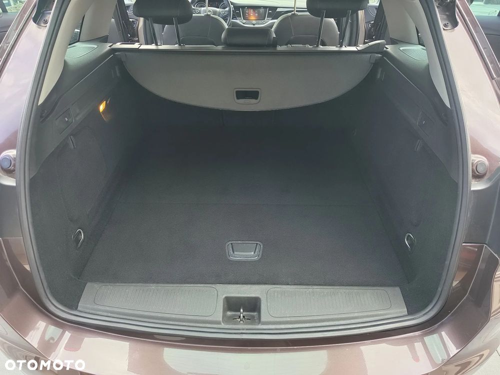 Opel Astra - 38