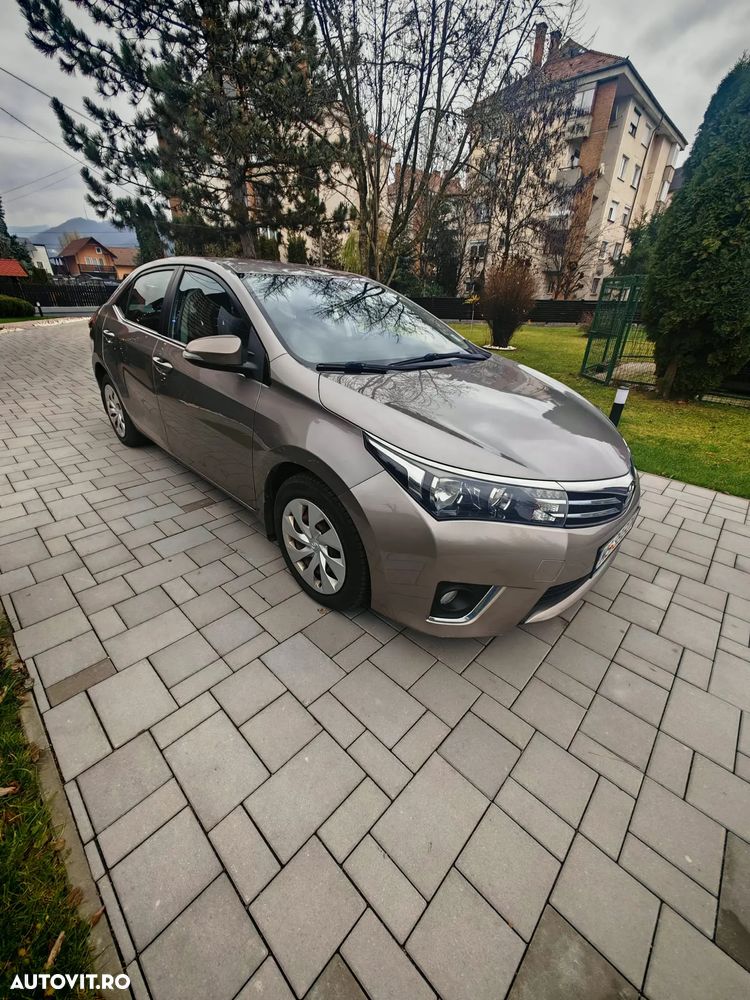 Toyota Corolla 1.6 Valvematic Luna - 1