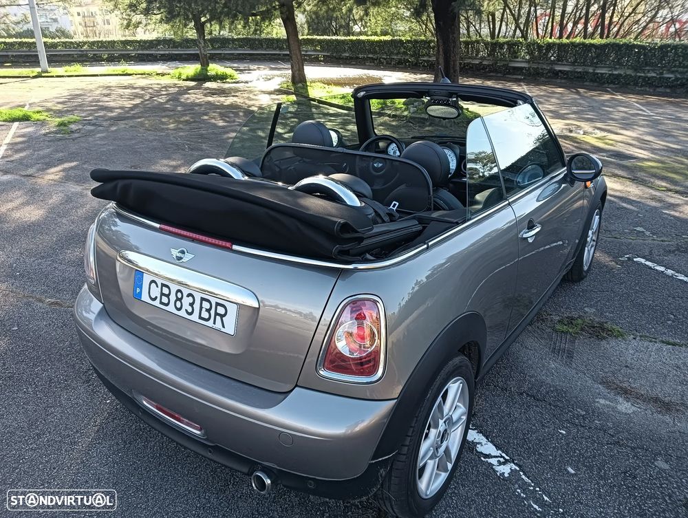 MINI Cabrio Cooper D - 10