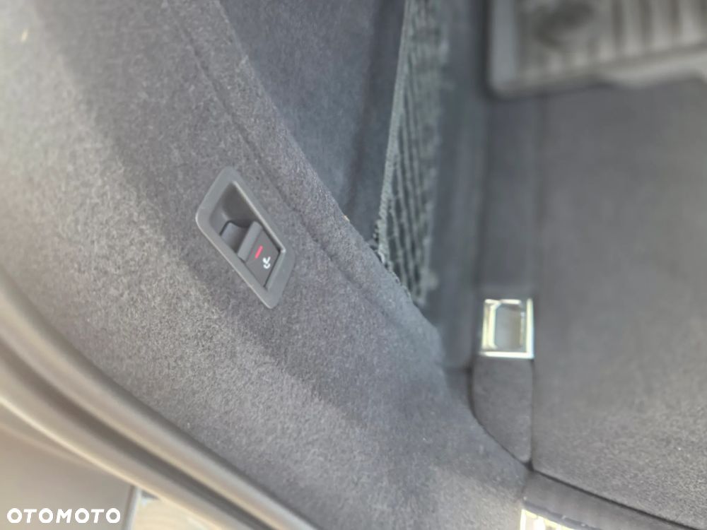 Audi A4 Avant 35 TFSI S tronic advanced - 30