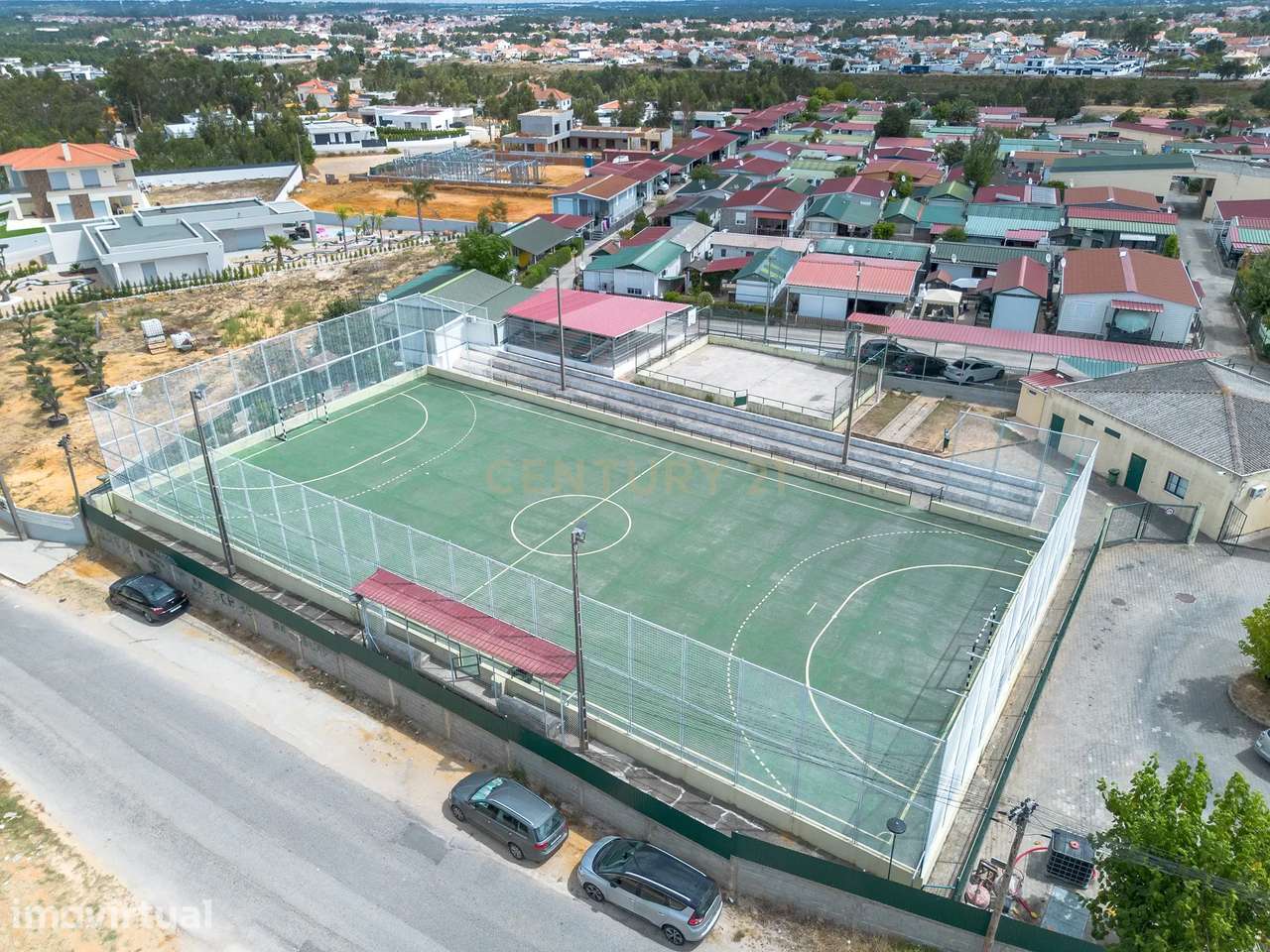 MORADIA T2 DE 110 M² NA ZONA DOS ACIONISTAS | PARQUE VERDE | POSSIBILI - Grande imagem: 2/55