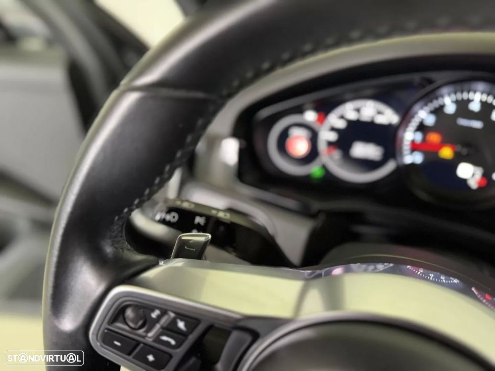 Porsche Cayenne Platinum Edition - 40