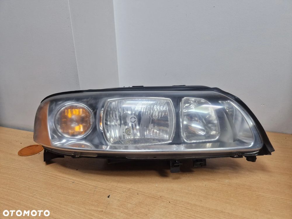 LAMPA PRZDNIA PRAWA H7 VOLVO S60I V70II LIFT 04-10R EUROPA - 5
