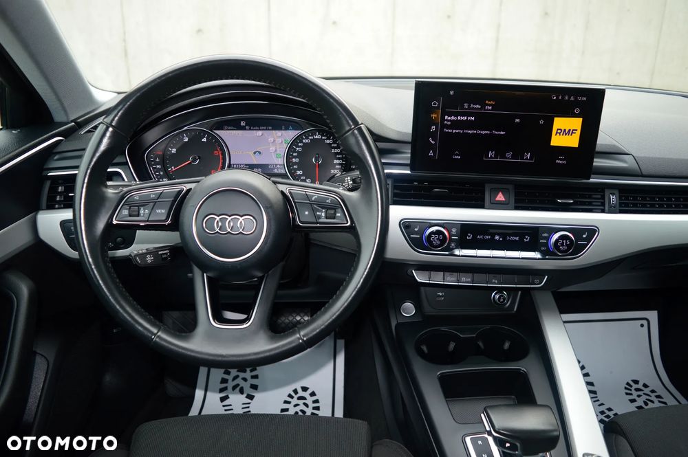 Audi A4 Avant - 16