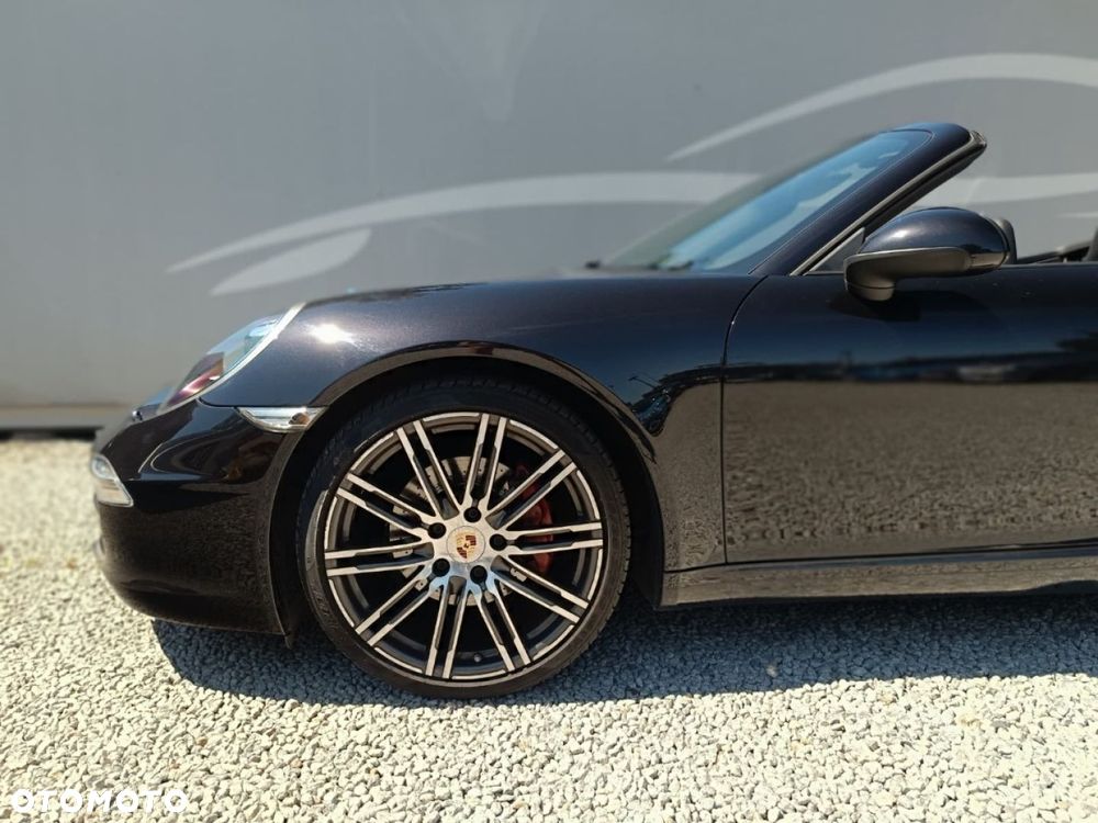 Porsche 911 - 21