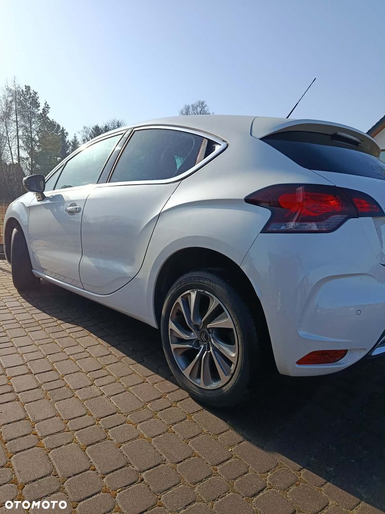 Citroën DS4 e-HDi 115 Chic - 2